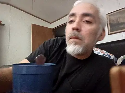 Xoc8  online show from 02/16/26, 03:35