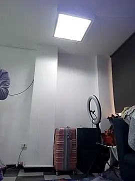 AnthonelaDuque online show from 11/23/25, 11:32