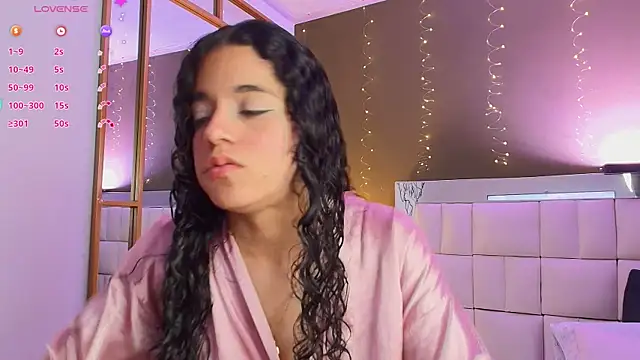 anahi maite online show from 09/18/25, 07:49