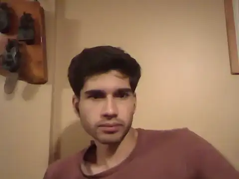 Snapshot of nachocum1 chatting on 10/21/25, 02:12 nachocum1 online show from 10/21/25, 02:12