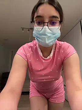 jAsMinE678 online show from 12/07/24, 01:58