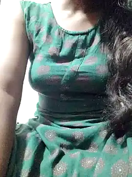 rituporna2004 online show from 01/25/25, 06:34