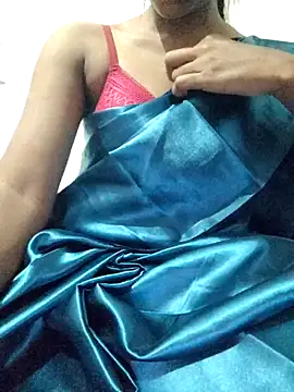 rituporna2004 online show from 09/09/25, 08:25