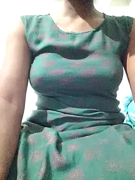 Snapshot of rituporna2004 chatting on 02/12/26, 02:50 rituporna2004 online show from 02/12/26, 02:50