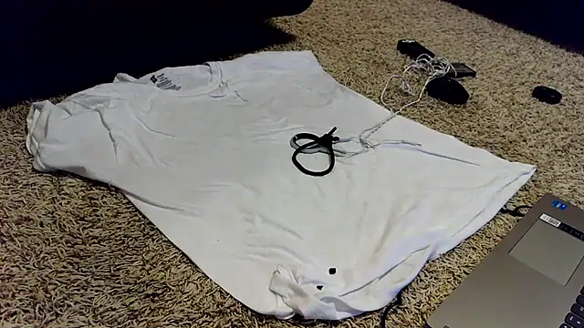 femgui69 online show from 12/03/25, 09:46