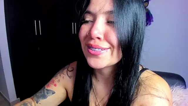 AilynRed online show from 01/09/25, 04:08