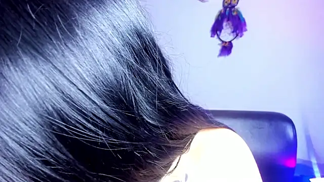 AilynRed online show from 01/09/25, 07:10