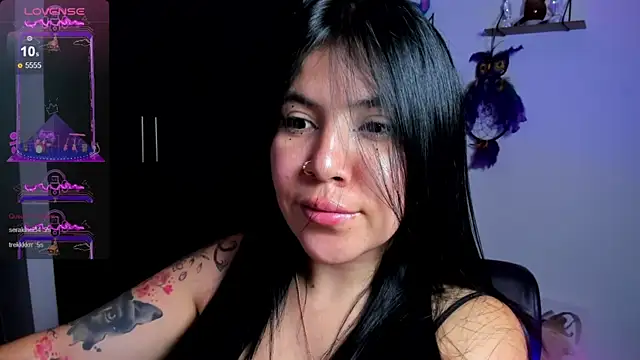 AilynRed online show from 01/12/25, 02:03