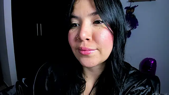 AilynRed online show from 01/21/25, 04:10