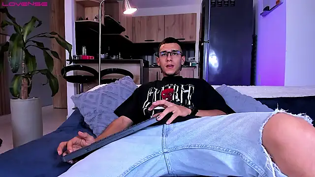 SymonPrince online show from 09/28/25, 08:25