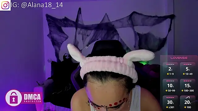 Alana Pherson online show from 10/28/25, 12:03