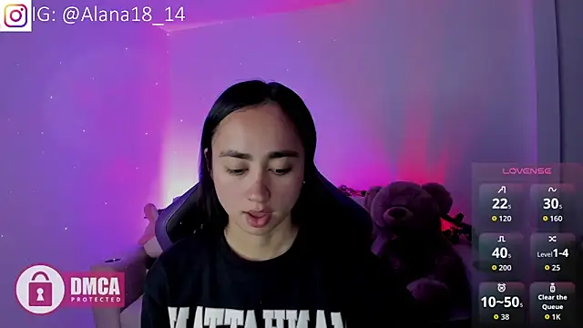 Alana Pherson online show from 11/04/25, 12:10