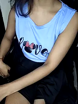 Leeeezzzz roy online show from 01/11/25, 07:49