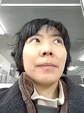 Snapshot of muuna9999 chatting on 02/11/26, 12:10 muuna9999 online show from 02/11/26, 12:10