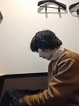 Snapshot of muuna9999 chatting on 02/16/26, 12:23 muuna9999 online show from 02/16/26, 12:23