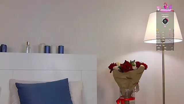 MilaDemies online show from 11/21/25, 04:22