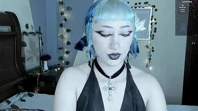 Snapshot of BlueBerry____ chatting on 09/10/25, 10:10 BlueBerry     online show from 09/10/25, 10:10