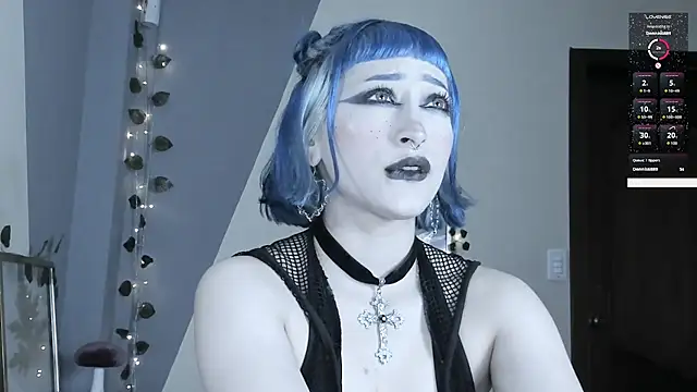 Snapshot of BlueBerry____ chatting on 09/29/25, 09:30 BlueBerry     online show from 09/29/25, 09:30