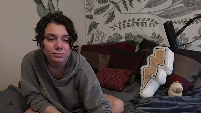 punkpuppy  online show from 01/06/25, 07:13