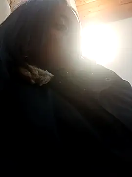 lia mariana online show from 03/17/26, 03:33