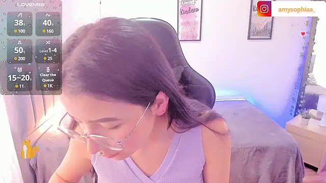 Snapshot of Amy_joones chatting on 01/10/25, 04:30 Amy joones online show from 01/10/25, 04:30