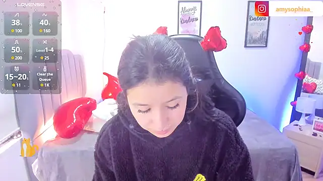 Snapshot of Amy_joones chatting on 02/11/25, 01:30 Amy joones online show from 02/11/25, 01:30