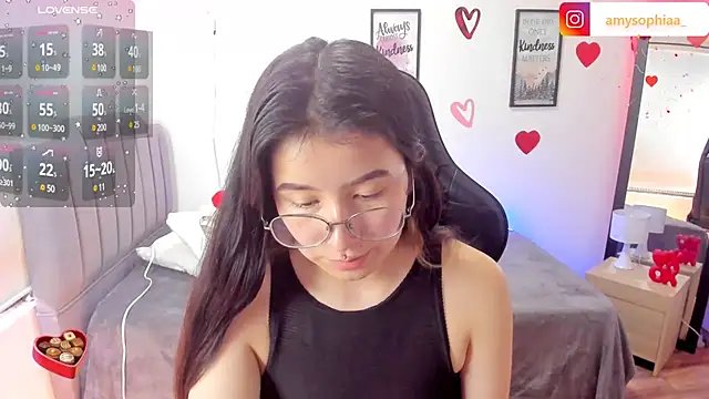 Snapshot of Amy_joones chatting on 02/20/25, 04:36 Amy joones online show from 02/20/25, 04:36