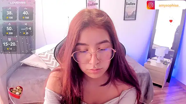 Snapshot of Amy_joones chatting on 02/26/25, 04:45 Amy joones online show from 02/26/25, 04:45