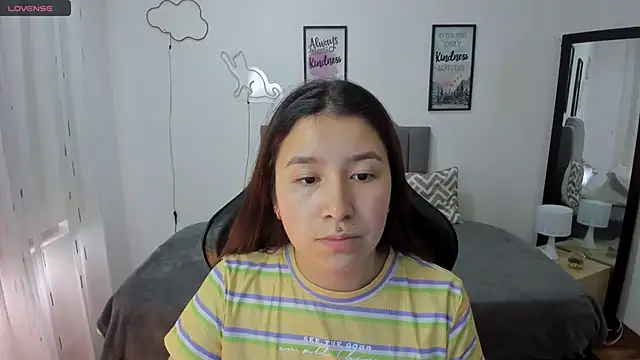Snapshot of Amy_joones chatting on 10/07/25, 12:13 Amy joones online show from 10/07/25, 12:13