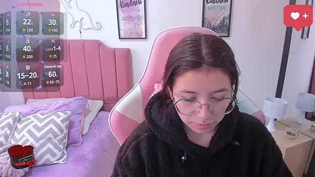 Amy joones online show from 12/22/25, 12:24