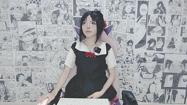 Miahparker online show from 10/22/25, 06:24