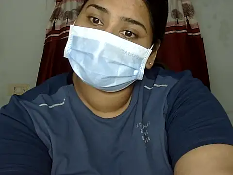 cutelady65 online show from 09/27/25, 04:23