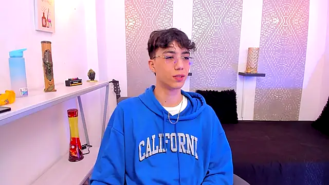 Nikolay Gregori online show from 11/09/25, 04:22