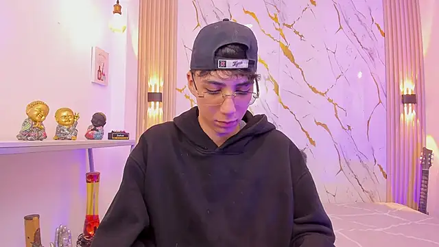 Nikolay Gregori online show from 03/18/26, 04:48