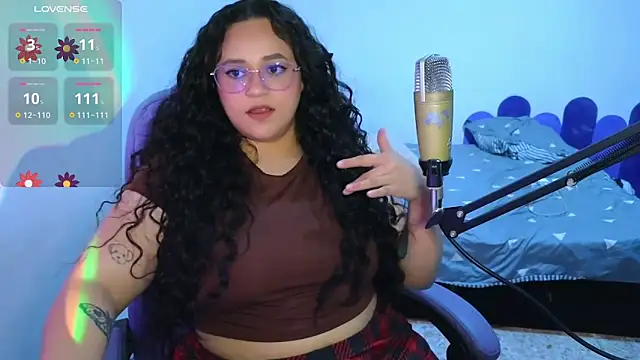 Luciernaga18 online show from 04/10/26, 11:09