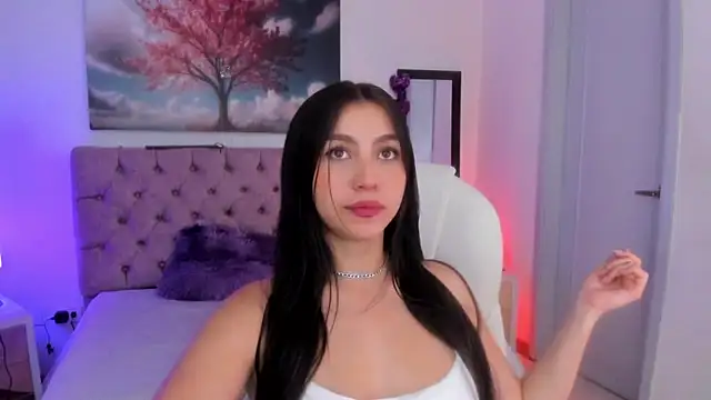 Julianaa Castro  online show from 03/22/25, 11:42