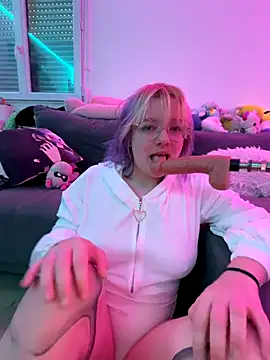 LaskaLeRoomba online show from 12/02/25, 09:58