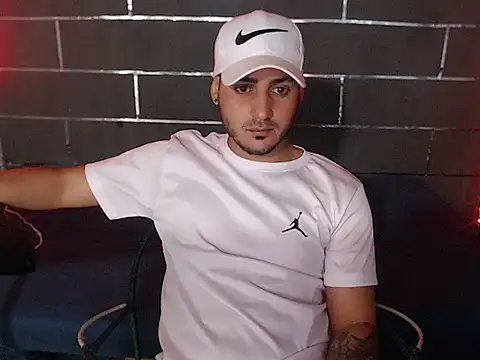 xxxxhotxoxo online show from 05/18/26, 05:46