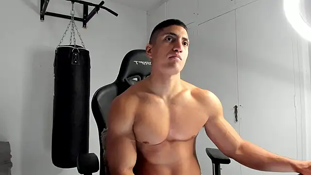 dan01  online show from 11/08/25, 02:50