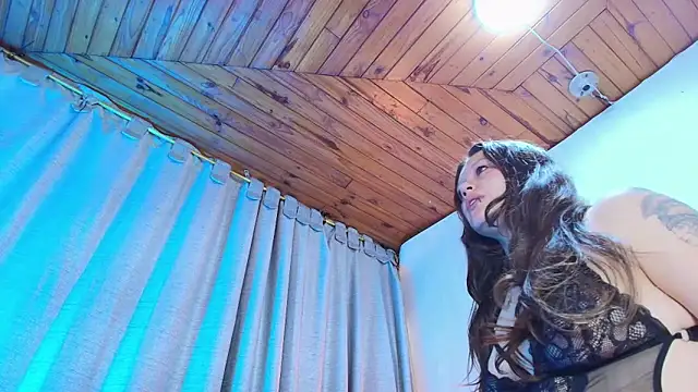 Eda Bonne online show from 04/05/26, 11:18