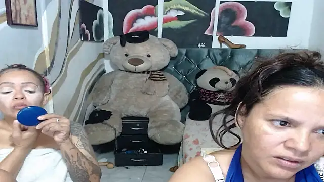 manzanahot9 online show from 07/21/26, 11:56