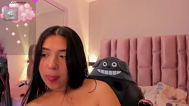 Snapshot of NikyBrookss chatting on 09/24/25, 11:24 NikyBrookss online show from 09/24/25, 11:24