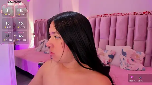 Snapshot of NikyBrookss chatting on 10/10/25, 11:42 NikyBrookss online show from 10/10/25, 11:42