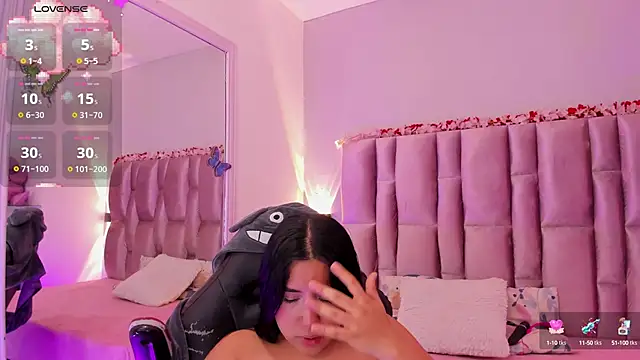 Snapshot of NikyBrookss chatting on 10/13/25, 01:00 NikyBrookss online show from 10/13/25, 01:00