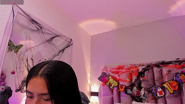 Snapshot of NikyBrookss chatting on 10/26/25, 12:00 NikyBrookss online show from 10/26/25, 12:00