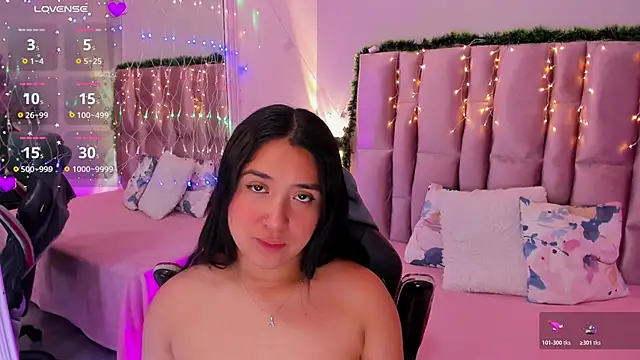 Snapshot of NikyBrookss chatting on 11/28/25, 11:57 NikyBrookss online show from 11/28/25, 11:57