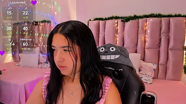 Snapshot of NikyBrookss chatting on 12/04/25, 01:20 NikyBrookss online show from 12/04/25, 01:20