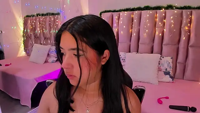 Snapshot of NikyBrookss chatting on 12/16/25, 02:00 NikyBrookss online show from 12/16/25, 02:00