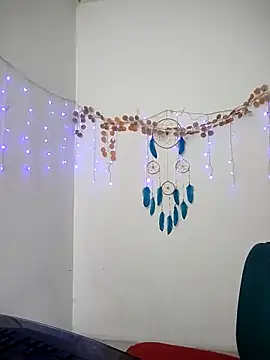 kristal ktl online show from 09/22/25, 01:07