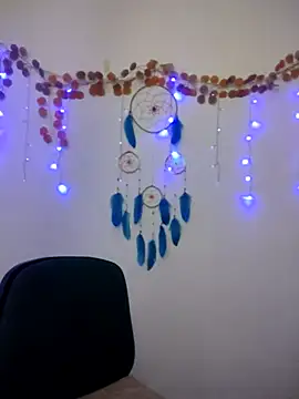 kristal ktl online show from 11/08/25, 02:34